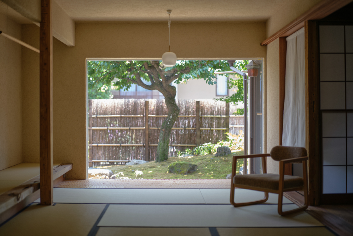 日本の暮らしを支えてきた和紙を身につける