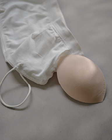 BARE TOP BRA 選べる３サイズで再登場の画像03