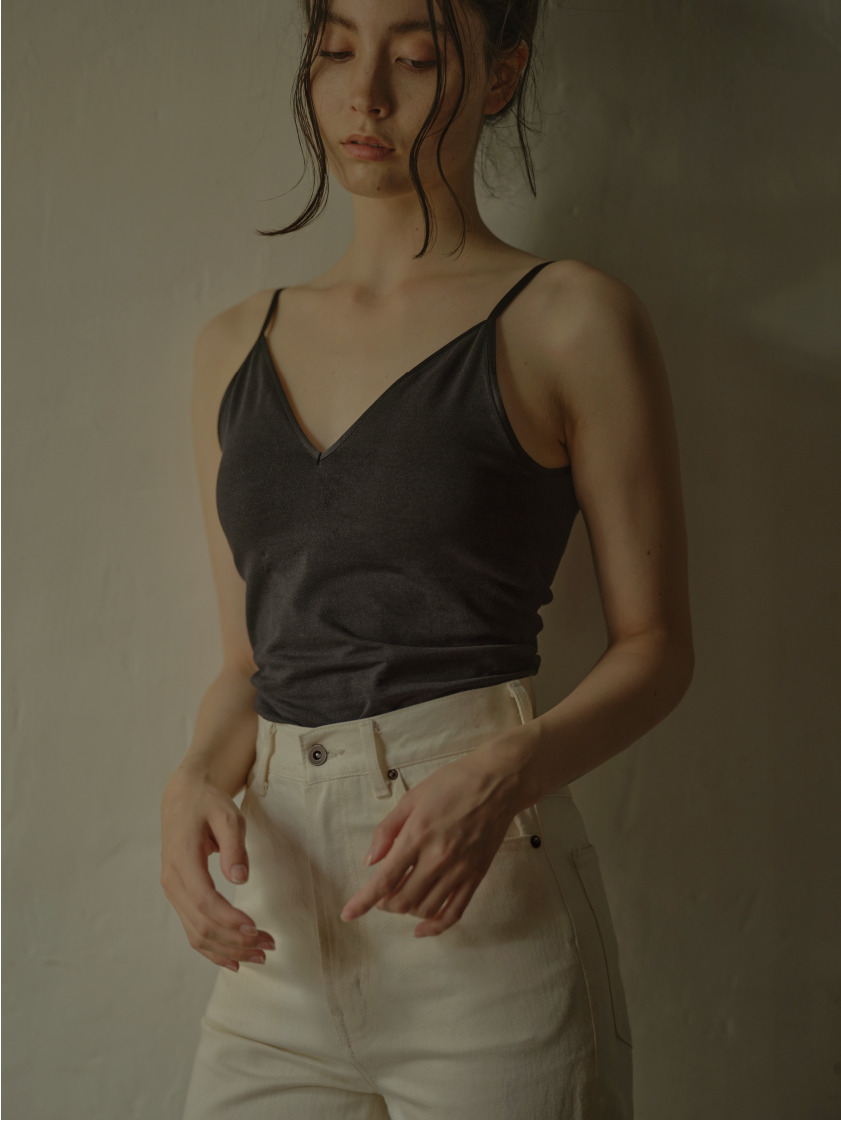 BACK OPEN CAMISOLE