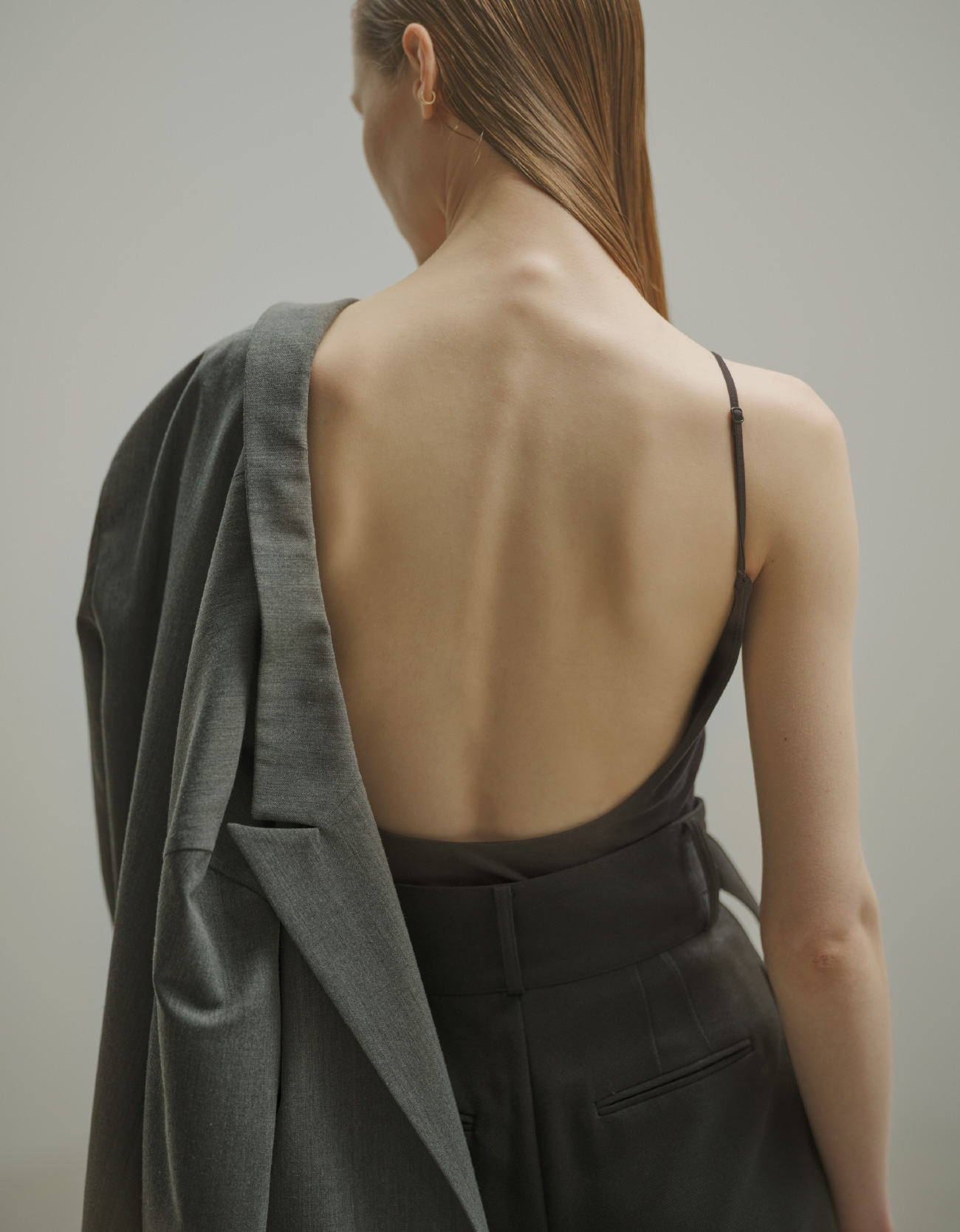 NEW BACK OPEN CAMISOLE