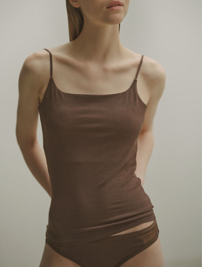 NEW BACK OPEN CAMISOLE