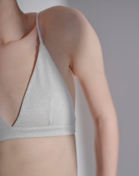 BRA TOP & SHORTS